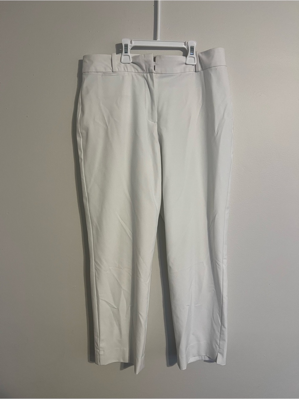Talbots Women's Curvy Stretch Dress Pants with Pockets Size 6 White Straight Leg